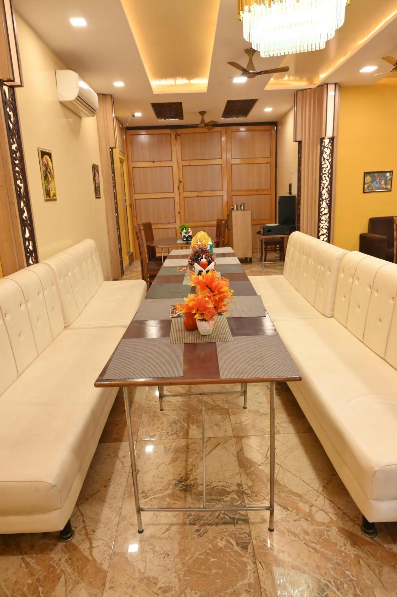 Hotel Riddhi Regency Lucknow Exterior photo